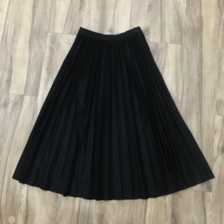 Chân váy dài xếp ly