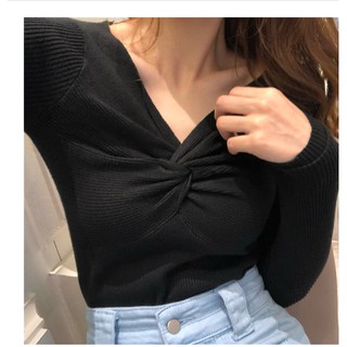 áo cổ v chéo xoắn ngực