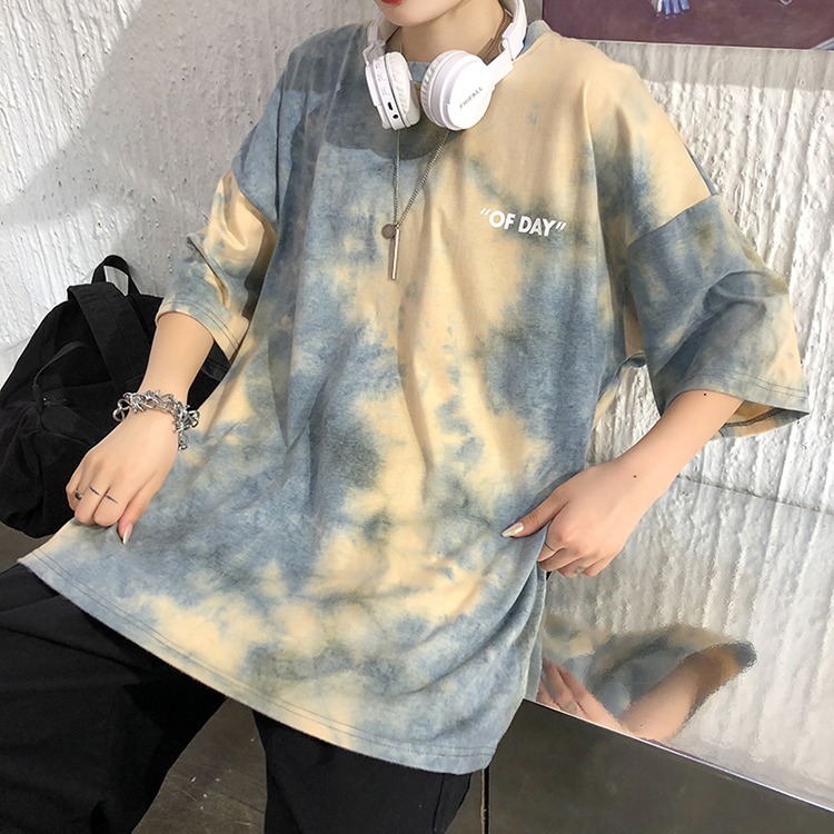 Áo Thun Nữ Tay Ngắn Dáng Rộng Màu Loang Cá Tính