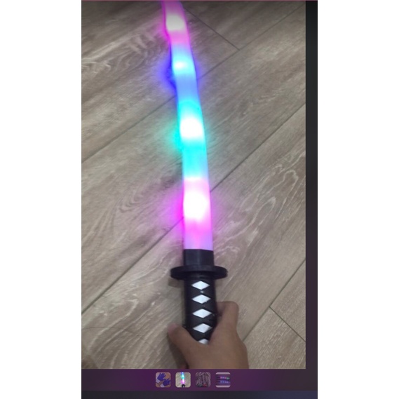 Kiếm Phát Sáng Katana 68 Cm - Kiếm Ánh Sáng - Đồ Chơi katana Nhựa Có Đèn và Âm Thanh
