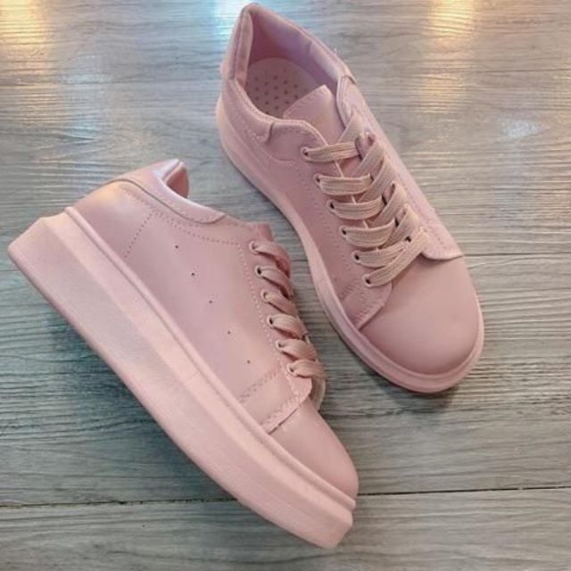 [LOẠI DA MỀM]Giày thể thao nữ MCQ nâng đế cao 3cm màu hồng/đỏ/xanh hot hit cá tính đơn giản giá rẻ đi học đi mưa đi chơi | BigBuy360 - bigbuy360.vn