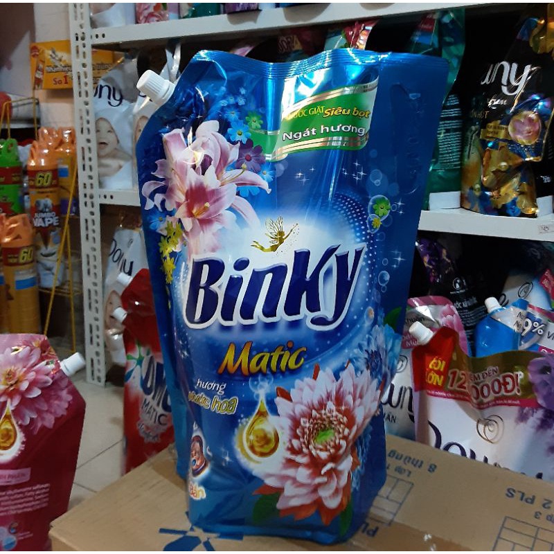 Nước giặt Binky Matic hương nước hoa xanh túi 3L
