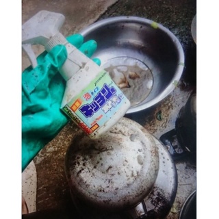 Chai xịt siêu tẩy rửa Baking soda Rocket Nhật 400ml