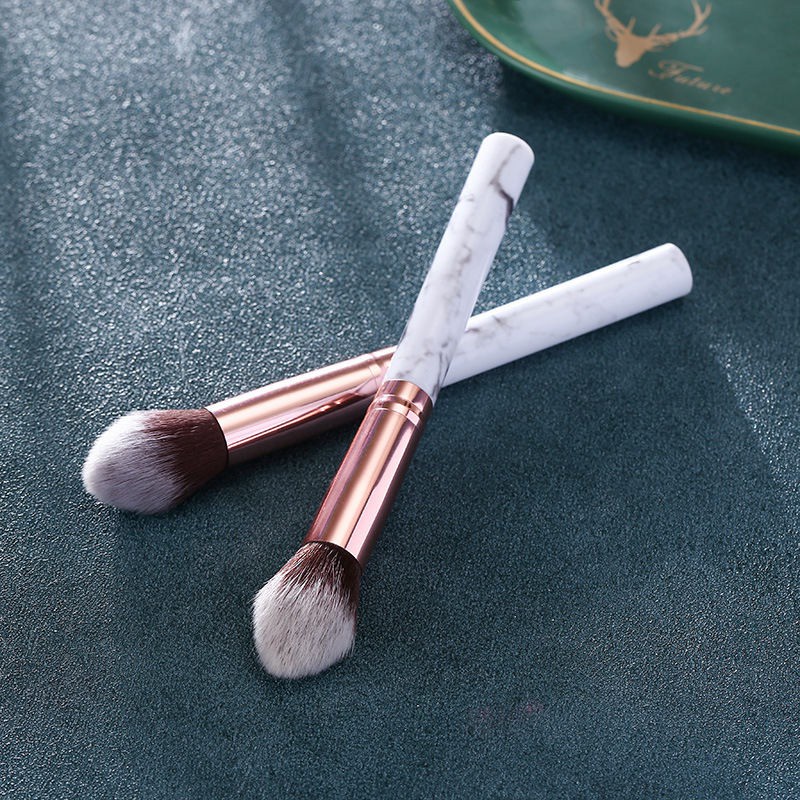 [Hàng mới về] Cọ trang điểm đánh phấn nền / má hồng / phấn mắt tiện dụng