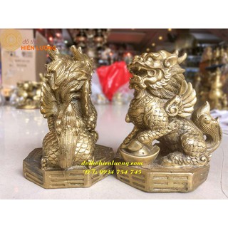 Đôi Kì Lân Ngồi Bệ Bát Quái (1 Đôi)