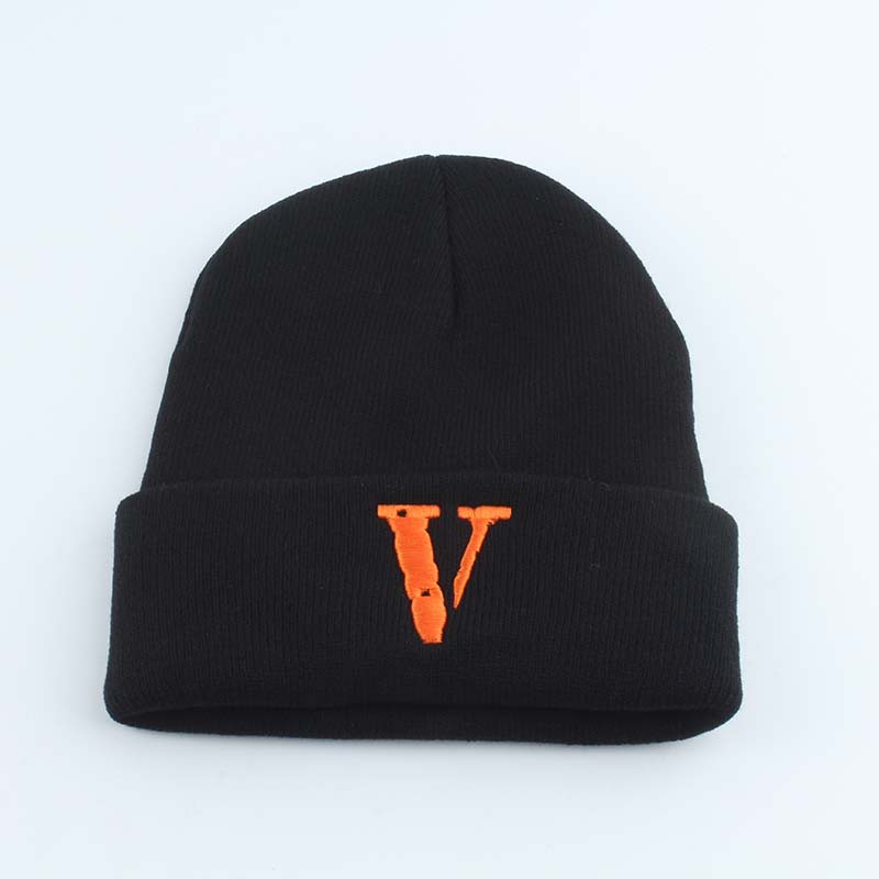 Mũ beanie Dệt Kim Thêu Chữ v Phong Cách hip hop Thời Trang