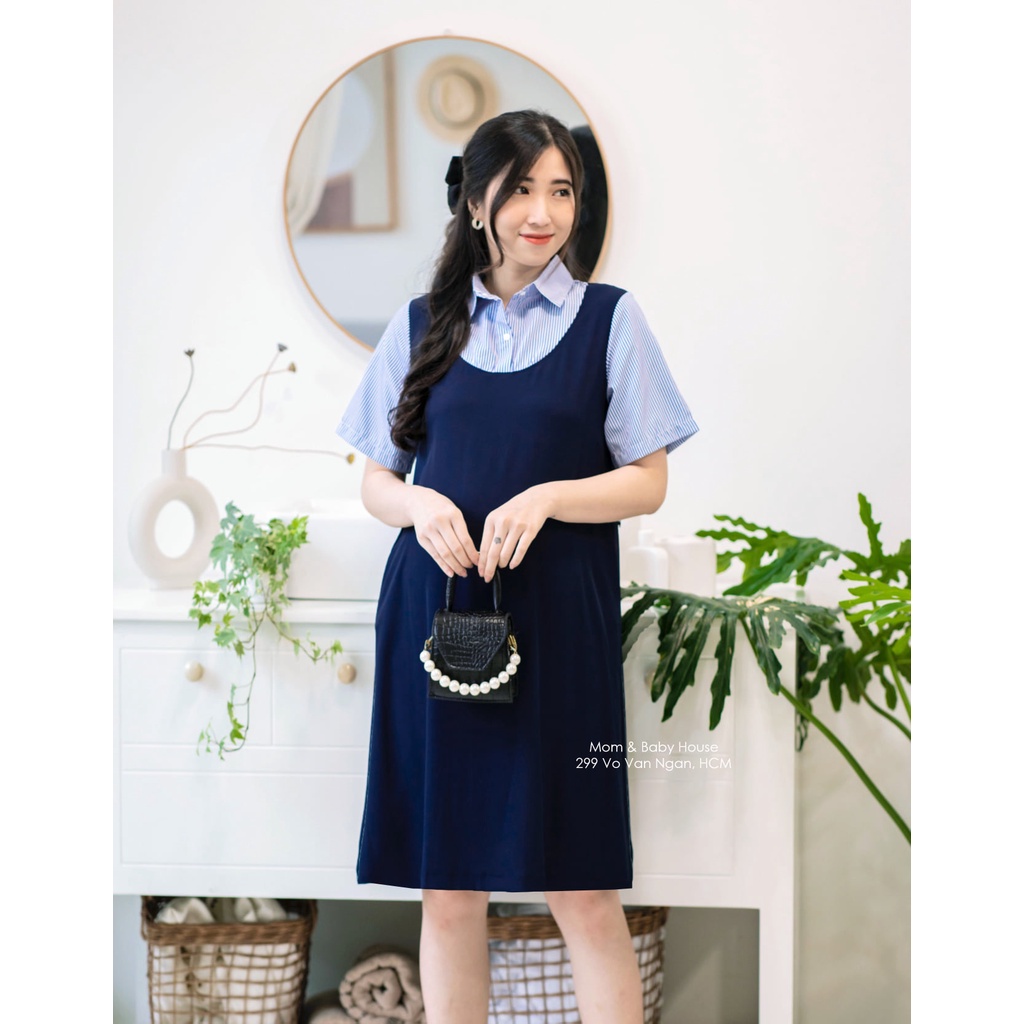 Đầm bầu công sở dáng yếm liền phối tay sọc xanh cổ sơ mi