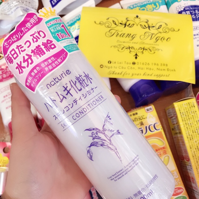 Toner ý dĩ Naturie