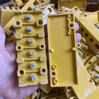 Cầu Đấu IC và Động cơ Xe Điện