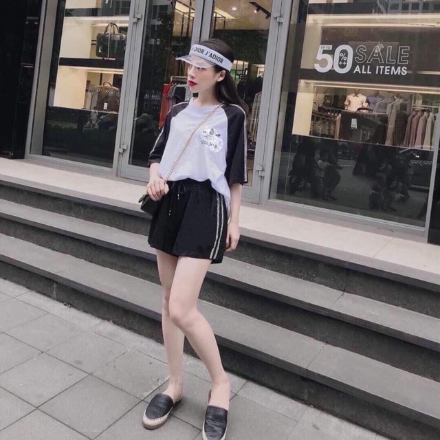 Bộ cộc nữ sọc nhũ viền ( Combo 250k)