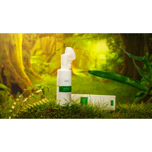 Perfect Foaming Sữa Rửa Mặt Tạo Bọt Làm sạch sâu lớp trang điểm, bụi bẩn Góp phần làm sáng da, cân bằng độ ẩm cho da. | BigBuy360 - bigbuy360.vn