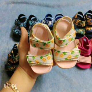 Xả ... Lẻ size...Sandan siêu nhẹ