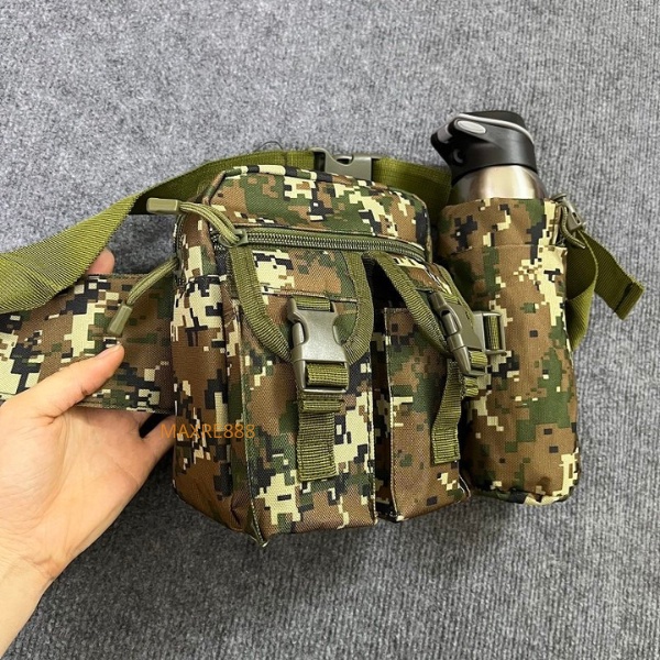 Túi Đeo Hông Đi Phượt Dã Ngoại Kèm Chai Nước Tiện Dụng Chất Liệu Vải Bố Bền Đẹp Chống Thấm