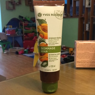 [XÁCH TAY ĐỦ BILL] Tẩy tế bào chết cơ thể Yves Rocher BOTANICAL SCRUB 150ML