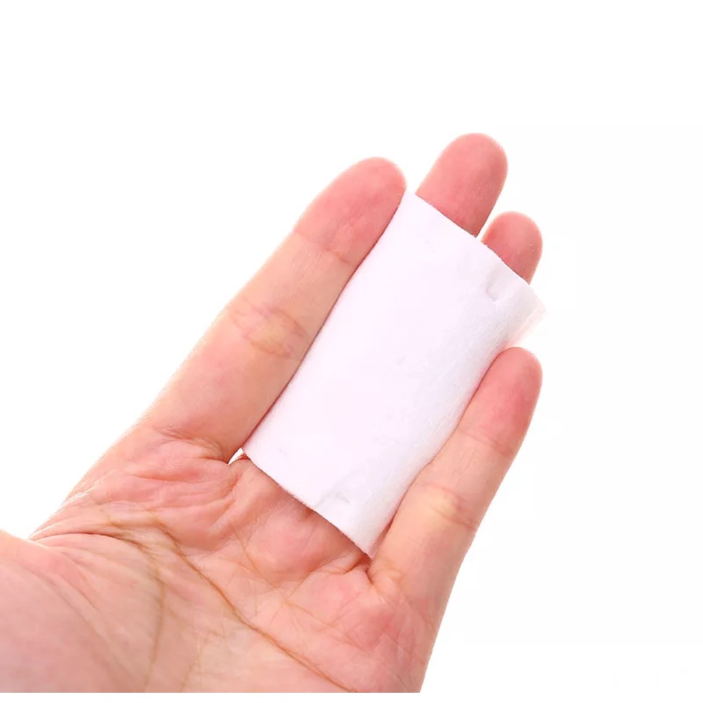 Bông tẩy trang con Mèo 222 miếng Cotton Pads & Miniso 180 miếng không bị xù lông