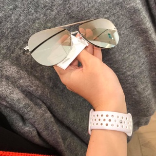 Kính Hm auth chuẩn sách tay mĩ