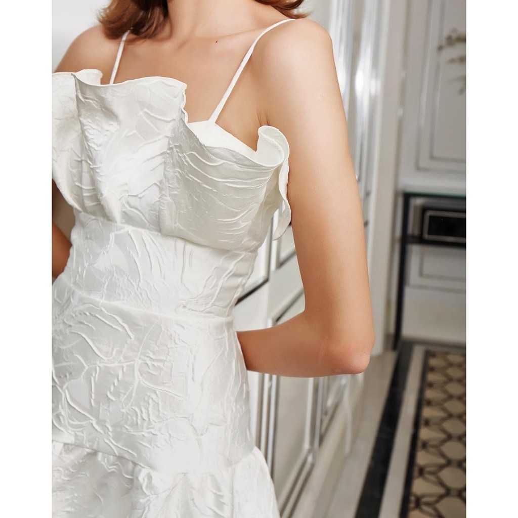 Đầm dự tiệc hai dây dáng xòe sang trọng Peony | BigBuy360 - bigbuy360.vn