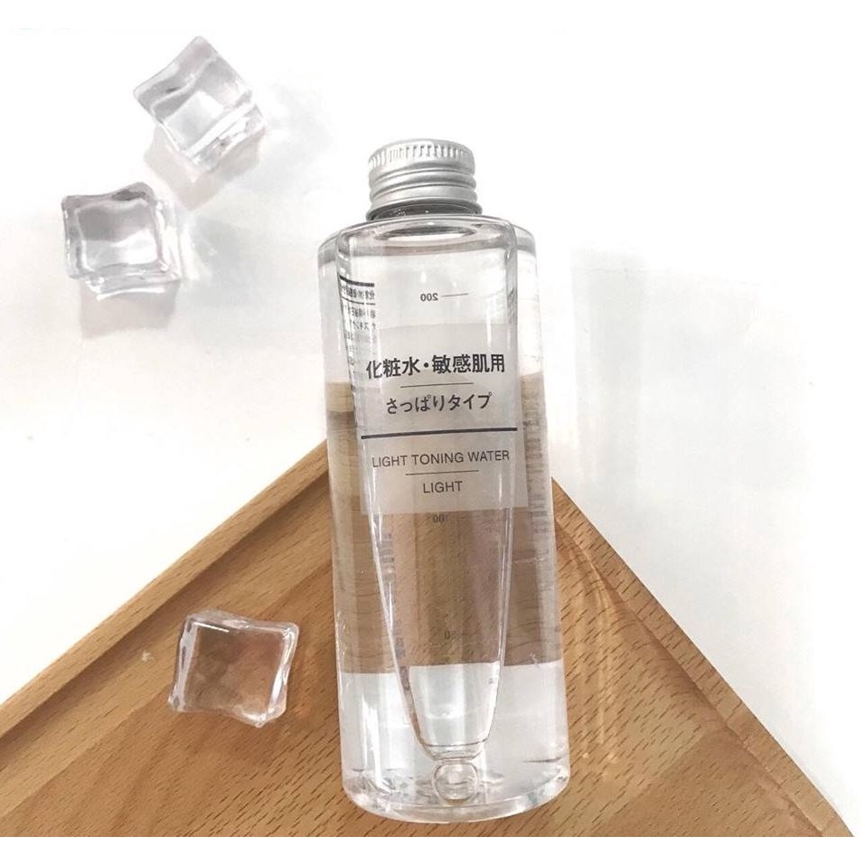 Nước Hoa Hồng Toner Muji Light Toning Water Cân Bằng Da 200ml