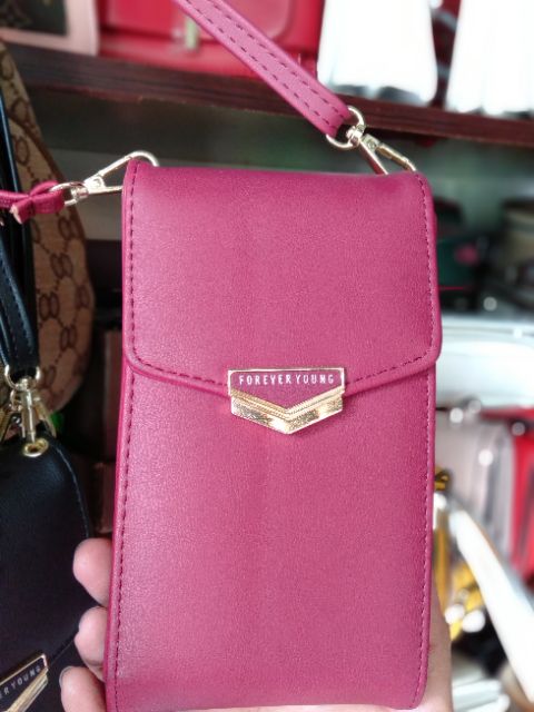 Thanh lý túi đeo đt