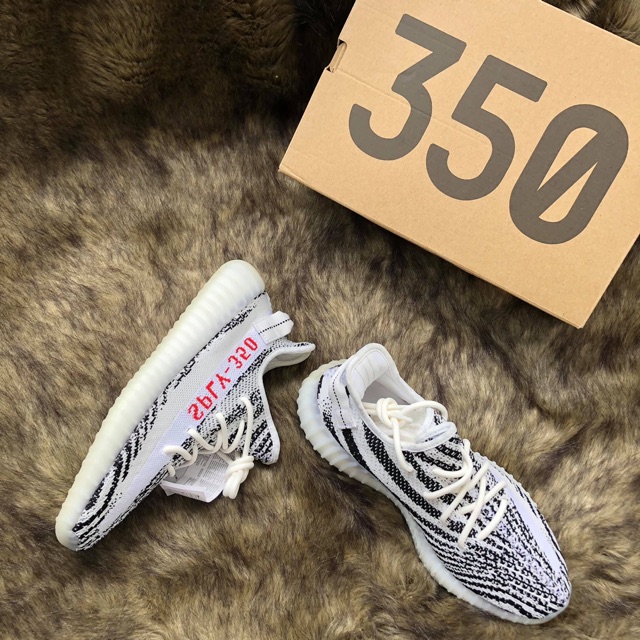 Yeezy Boost 350 (Zebra)