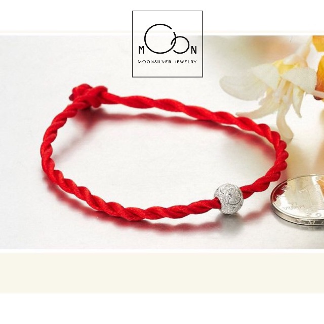 Vòng tay sợi chỉ đỏ may mắn mix bi bạc moonsilver