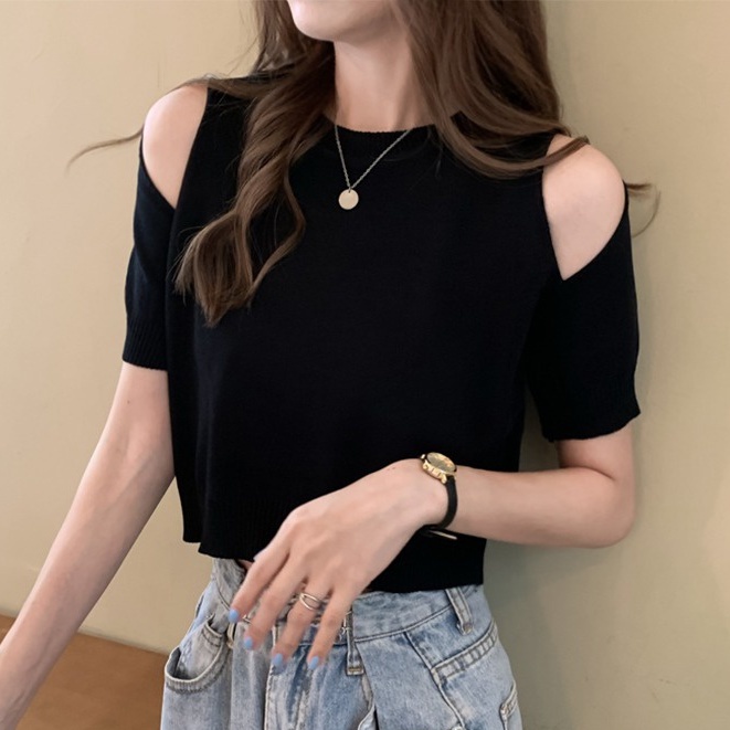 Áo Thun Tay Ngắn Hở Vai Mùa Hè Bằng Lụa Băng Phong Cách Mới Dành Cho Bạn Nữ