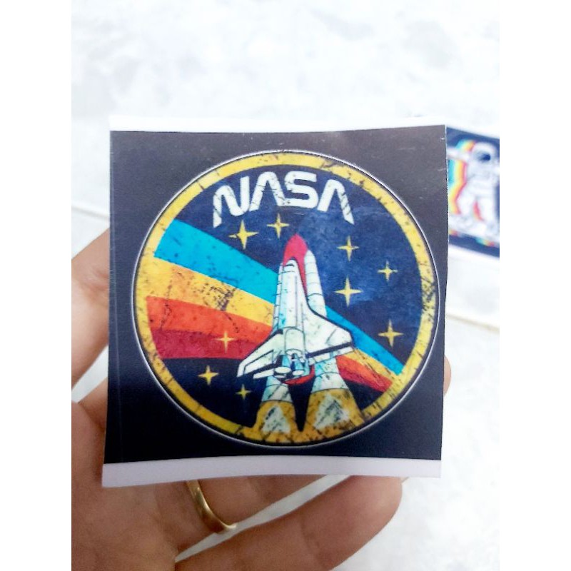 Tem Decal NASA Dán Điện Thoại, Nón Giá Rẻ