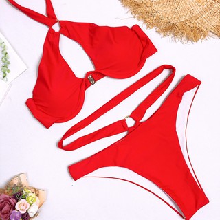 Bộ bikini có mút nâng ngực quyến rũ