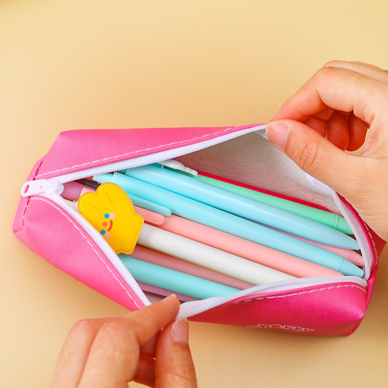 Bóp Viết Màu Không Thấm Nước Hình Bé Thú Xinh Xắn - Kích Thước: 20.5x7.5cm