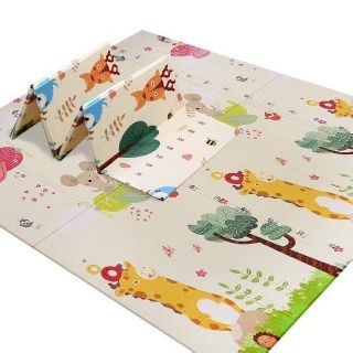 Thảm trải sàn xốp XPE 2 mặt phủ Silicone Hàn Quốc mẫu đẹp chống thấm tuyệt đối, chống ngã, cho bé tập bò kèm túi 1m8- 2m