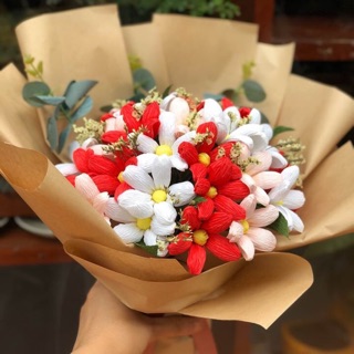 Bó hoa sao giấy nhún!
