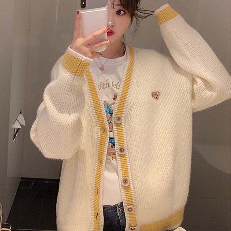 MS467 Áo cardigan len thêu gấu viền màu