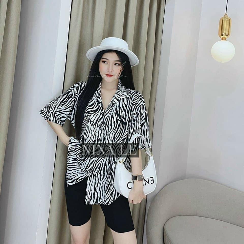 Set sơ mi họa tiết phối quần legging ngố đen