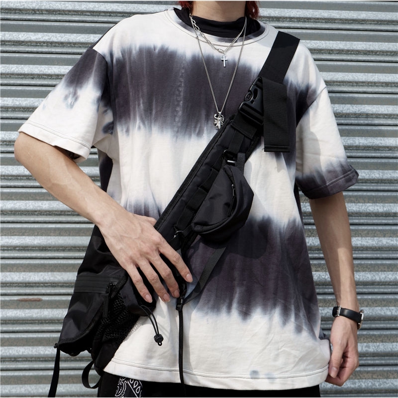 Túi đeo chéo phong cách hip hop cá tính