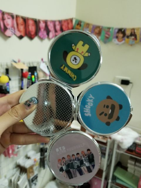 Gương cầm tay BTS, BT21, GOT7, BLACKPINK