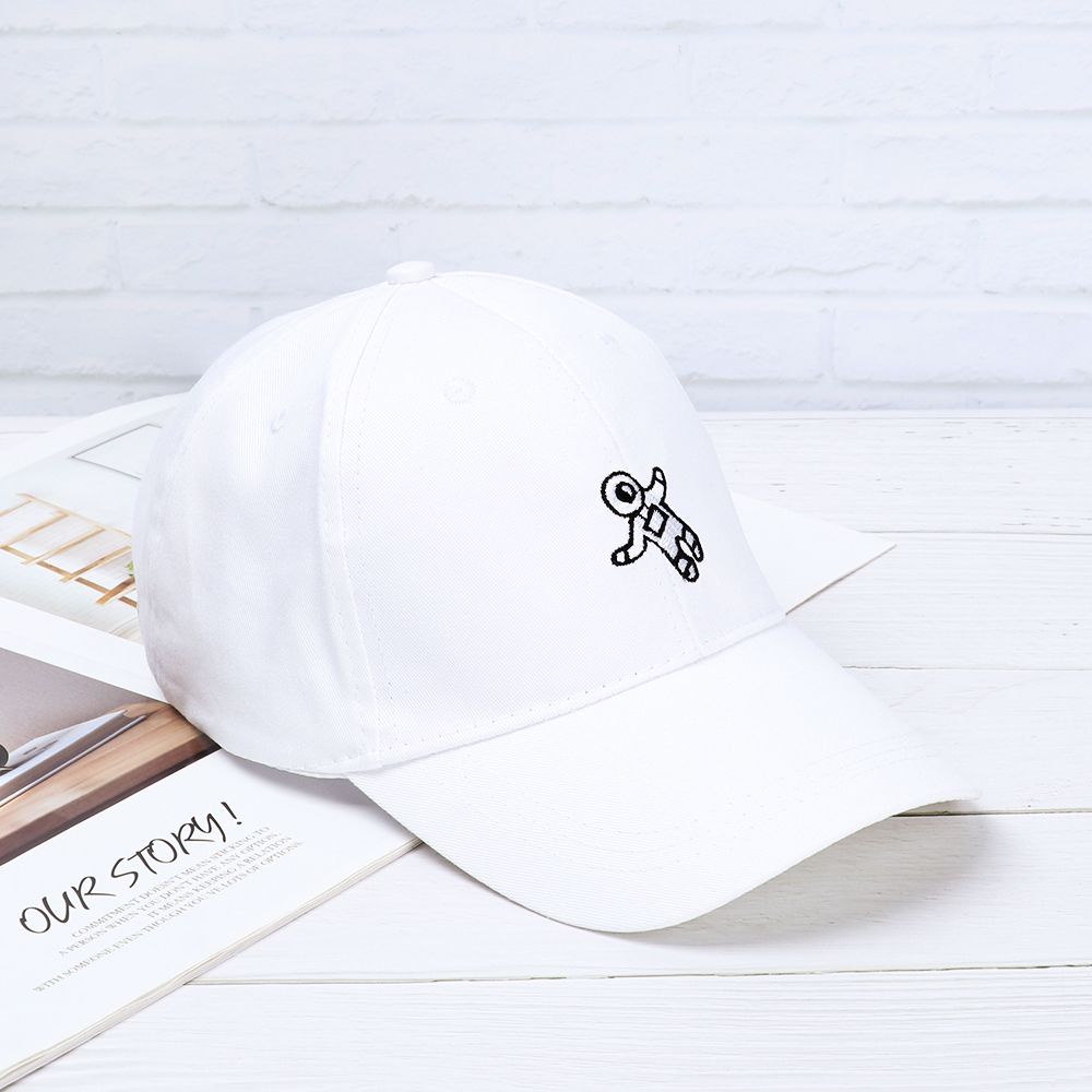 Mũ lưỡi trai thêu hình phi hành gia MIHAN1