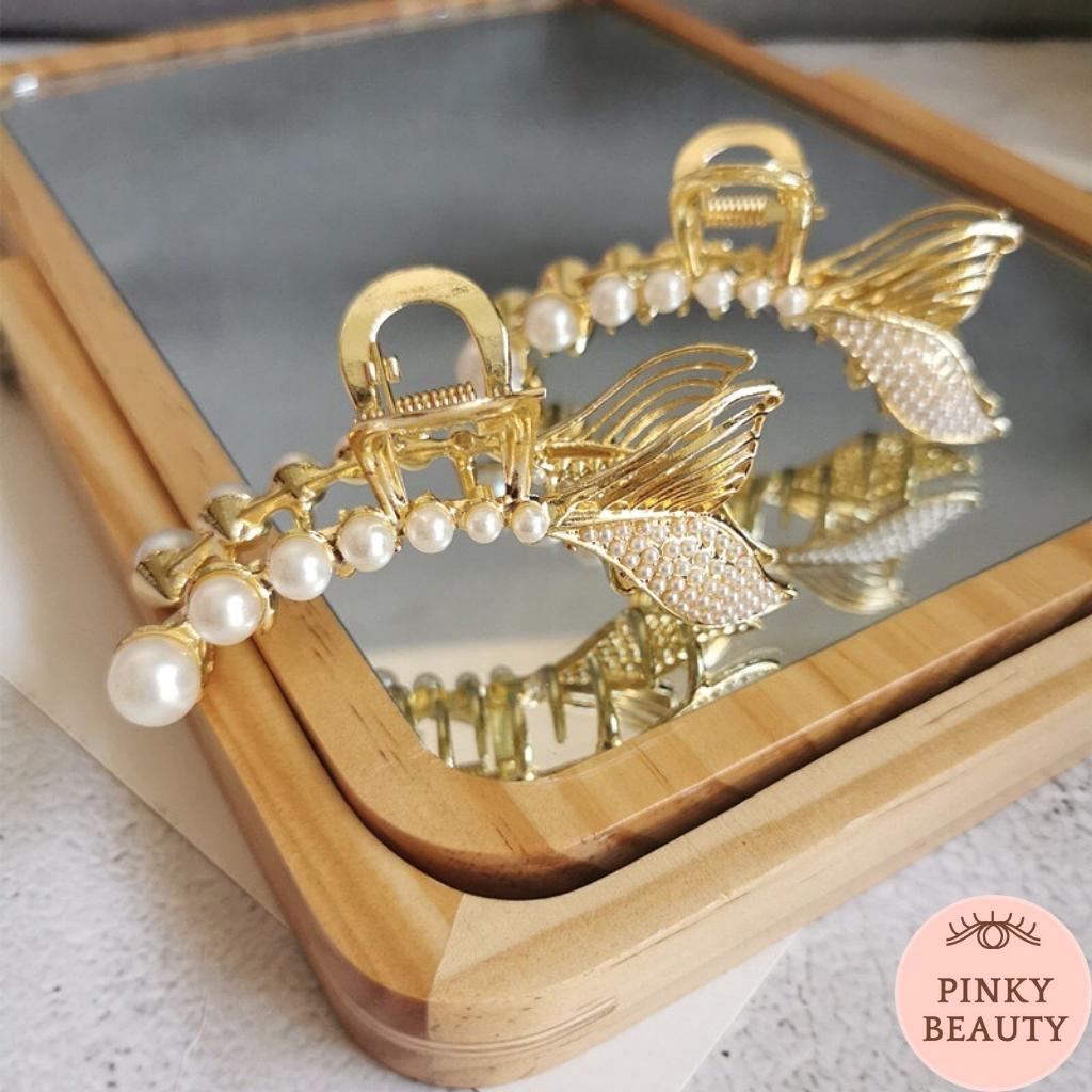 Kẹp Tóc Đuôi Cá Đính Ngọc Trai Nhân Tạo Cài Tóc Sang Chảnh Phong Cách Tiểu Thư Hàn Quốc - Pinky Beauty