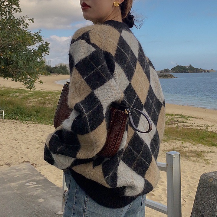 Áo cardigan khoác len quả trám WANAWEAR cadigan sweater đôi nam nữ họa tiết kẻ cổ điển vintage màu nâu đen