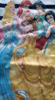 Đầm Elsa rớt vai cho bé gái