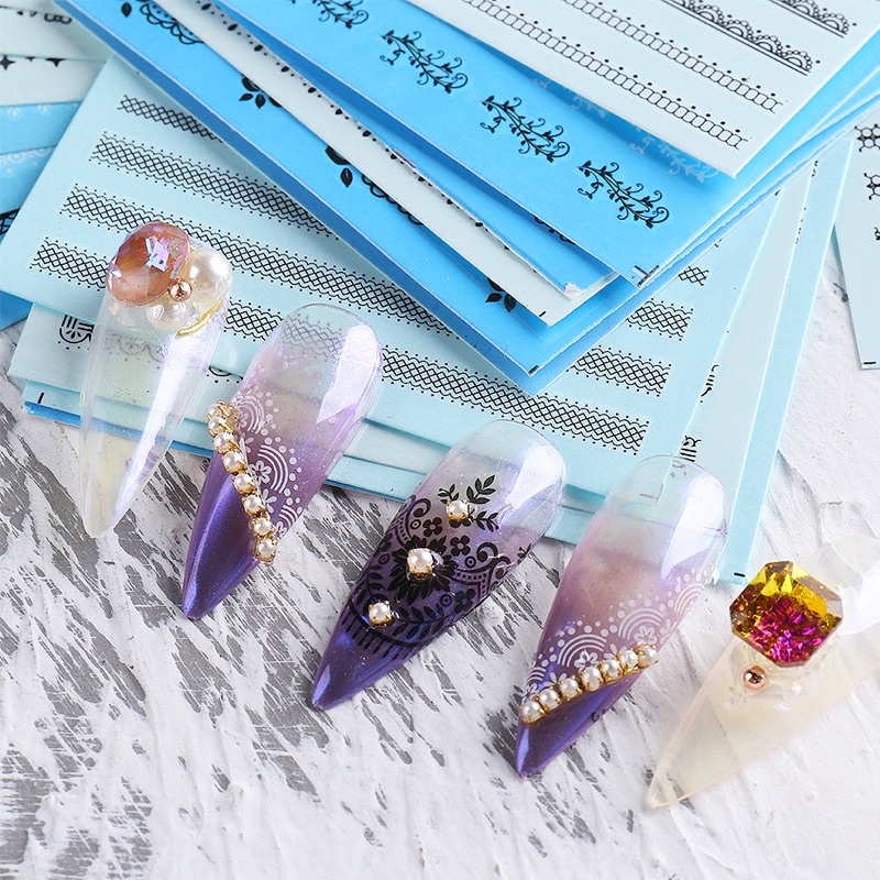 Sticker nước đen trắng, xăm nước sang chảnh