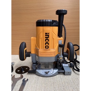 Máy phay gỗ 2200W Ingco RT22008