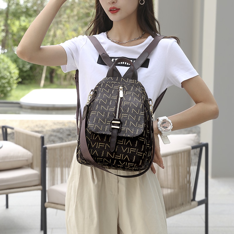 Balo đeo vai bằng da thời trang sành điệu cho nữ