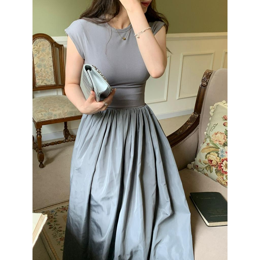 Đầm Sát Nách Cổ Tròn Màu Sắc Thanh Lịch 61599