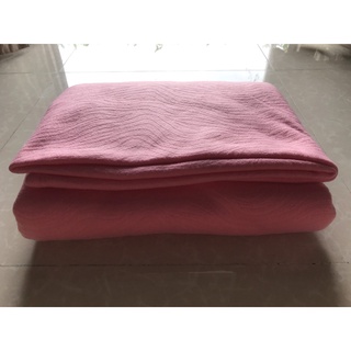Mền nhung len họa tiết màu hồng 1m6 x 2m