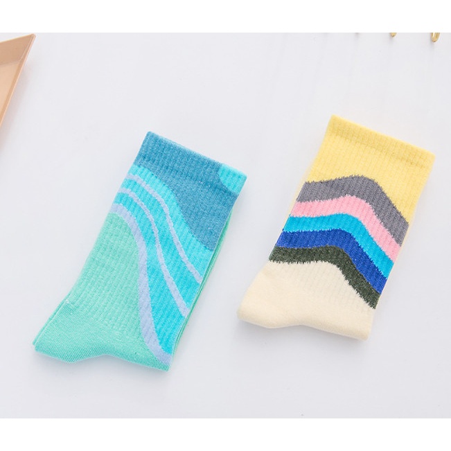 Vớ cotton cao cổ Nam Nữ phong cách thể thao, năng động.