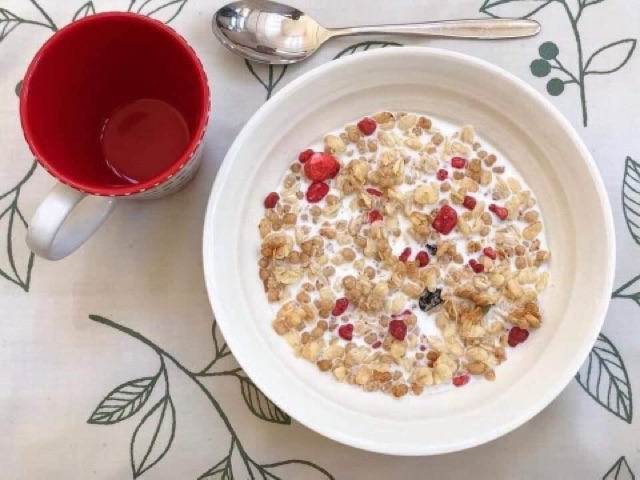 Ngũ Cốc Calbee Sấy Khô Nhật Bản 750g