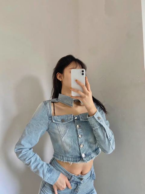 Áo sơ mi cut out Lisa Thanh xuân có bạn 2