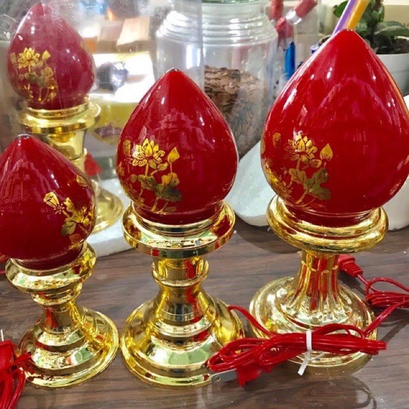 Đèn thờ Trái Đào ( 3cỡ, tặng kèm bóng nhót)