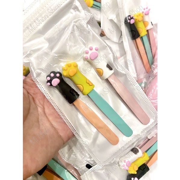 Nhíp đa năng có đầu bảo vệ hình tay mèo bằng silicone dễ thương minhonshop