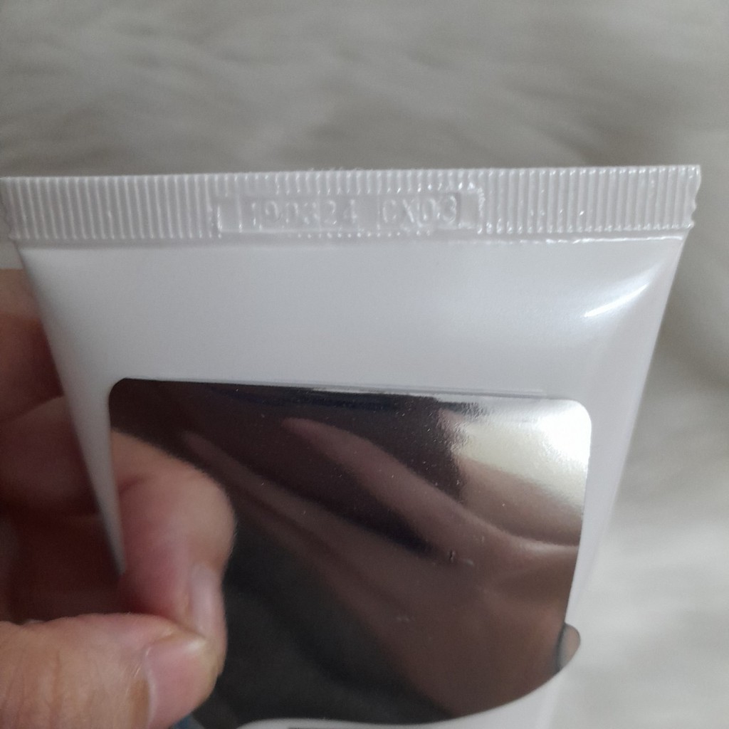 Kem rửa mặt dưỡng ẩm tối ưu Hada Labo Advanced Nourish Cleanser 80g | BigBuy360 - bigbuy360.vn